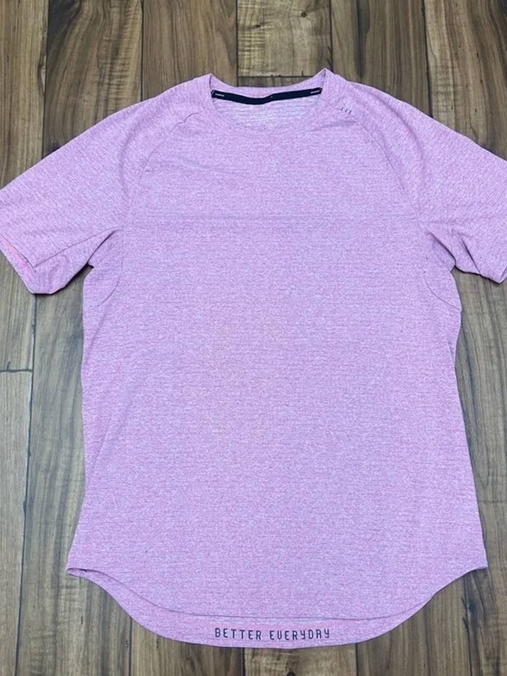 Lululemon Short Sleeve T Shirt Mens Medium Pink Stretch Tech Workout Gym Run